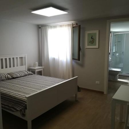 Sweet Room In Center Palermo Exterior photo
